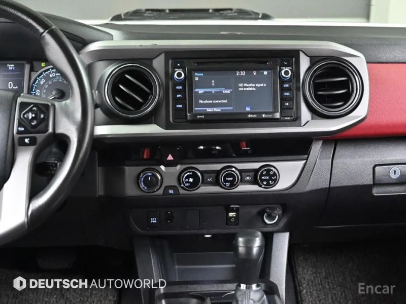 Toyota Tacoma
