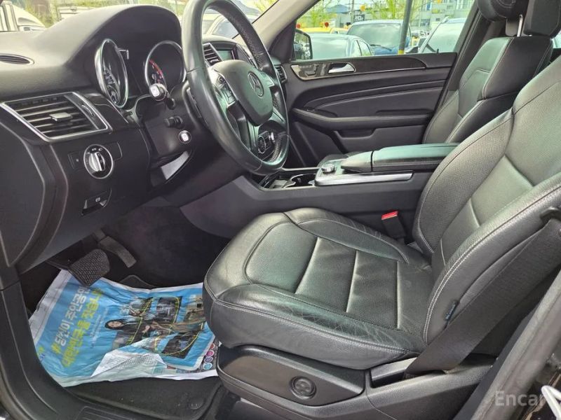 Mercedes-Benz M-class