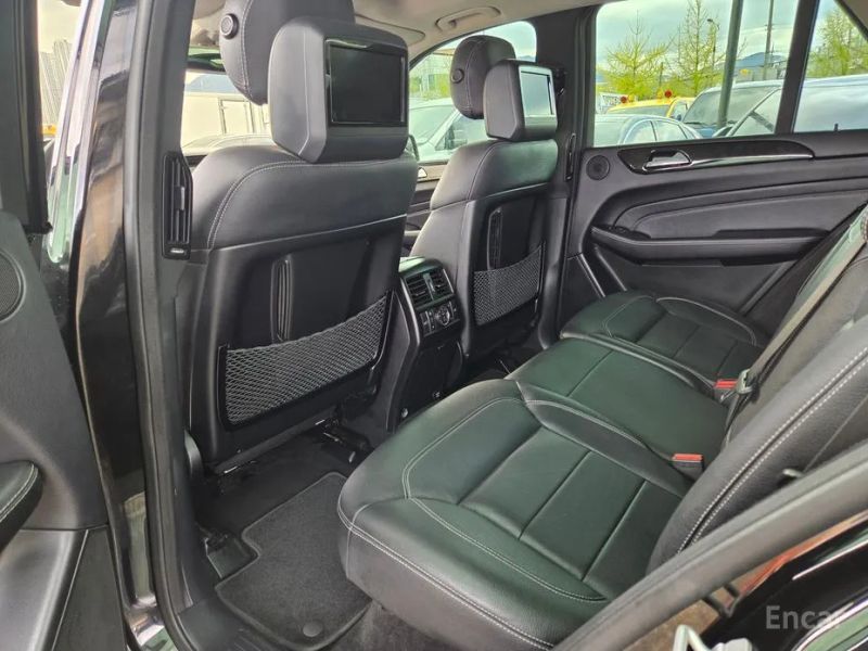 Mercedes-Benz M-class