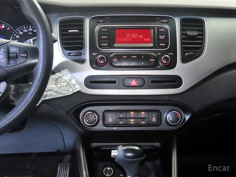 Kia Carens