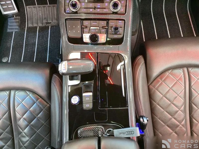 Audi S8