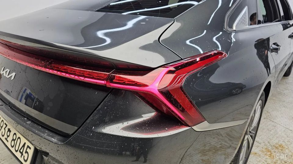 Kia K8