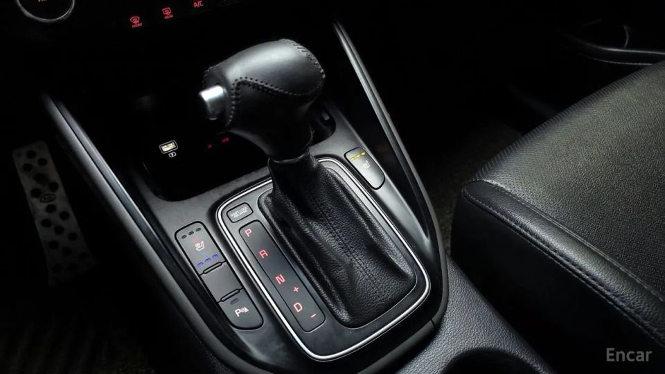 Kia Carens