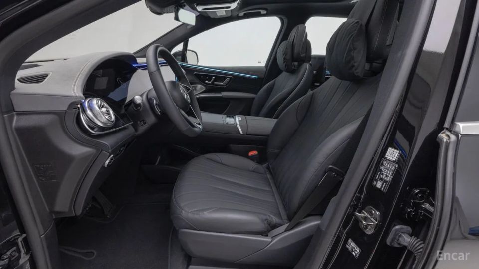 Mercedes-Benz EQS