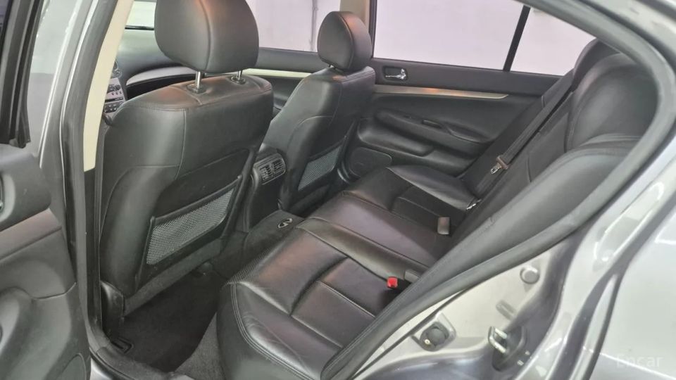 Infiniti G