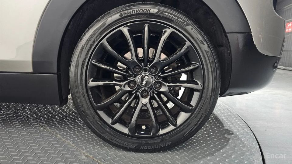 Mini clubman