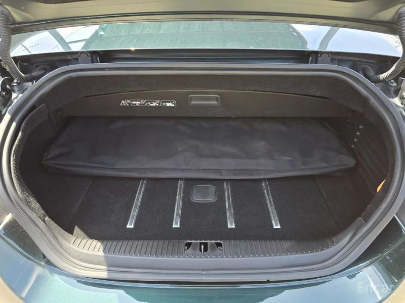 Jaguar XKR