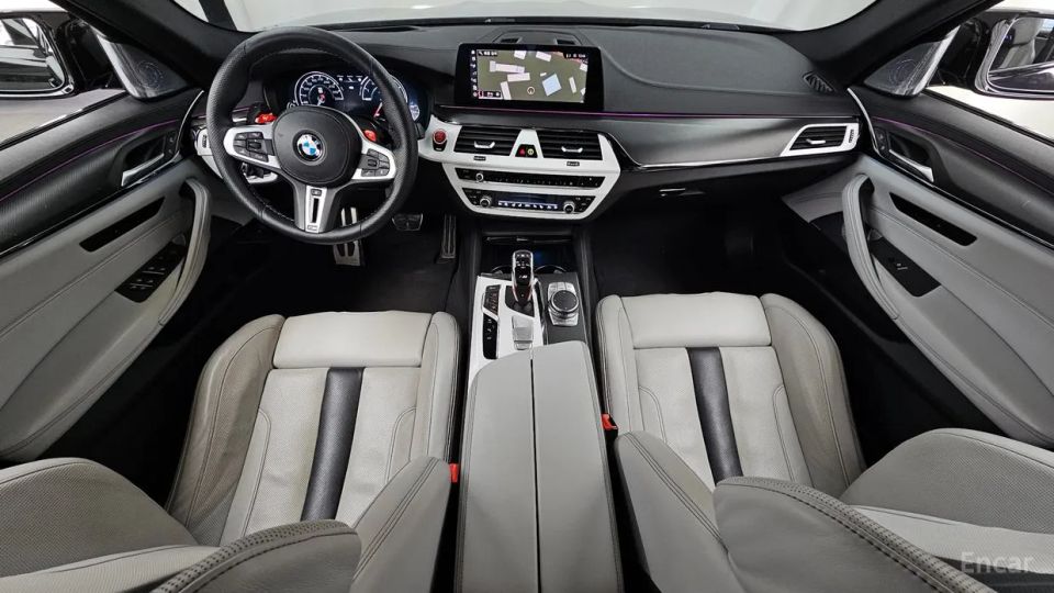 BMW M5