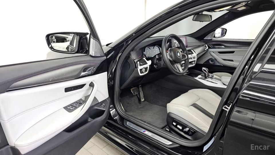 BMW M5