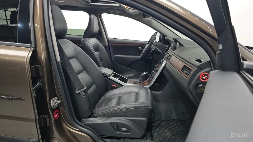 Volvo XC70