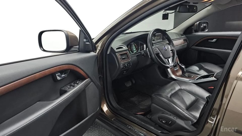 Volvo XC70
