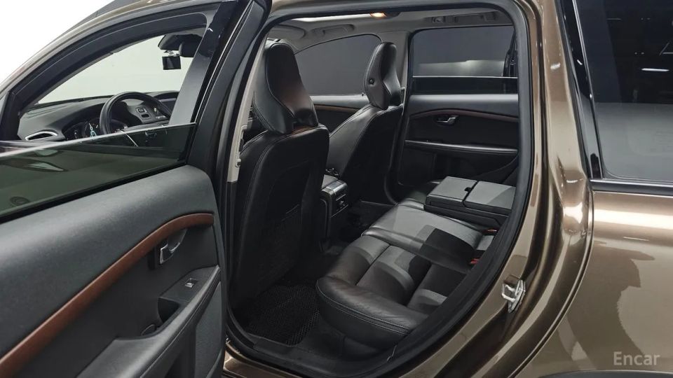 Volvo XC70