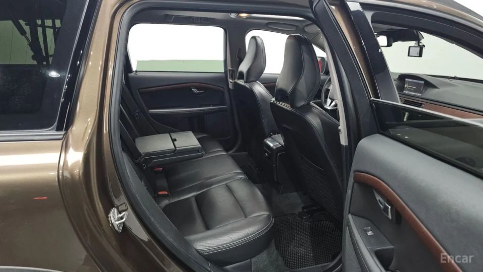 Volvo XC70