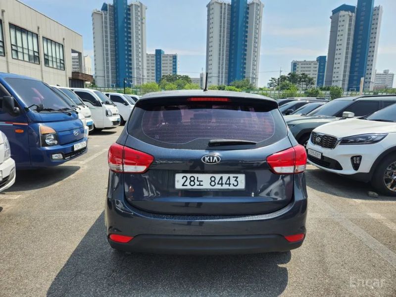 Kia Carens