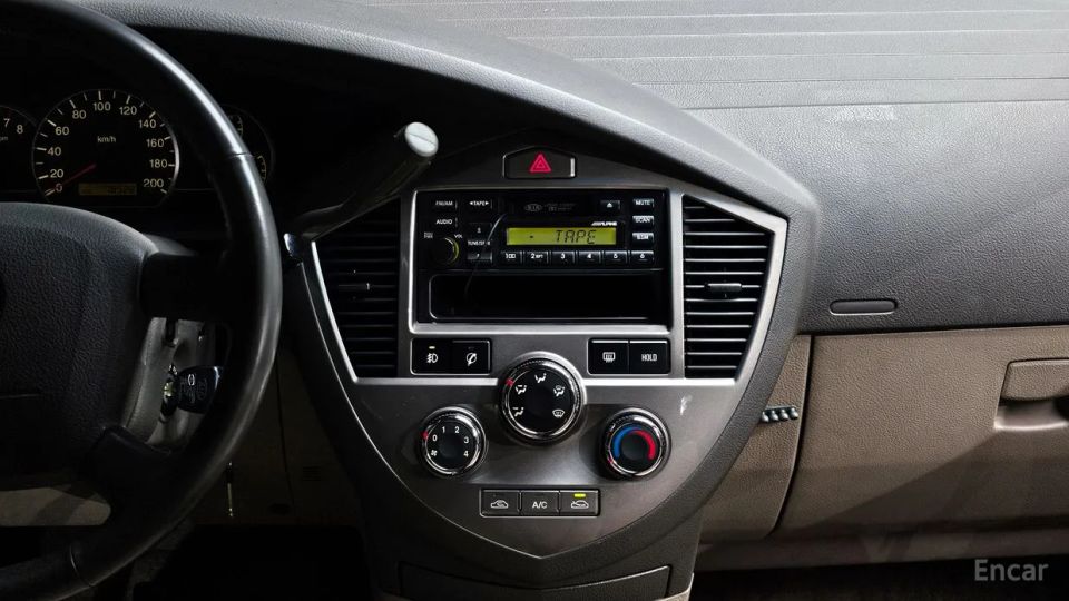 Kia Carens
