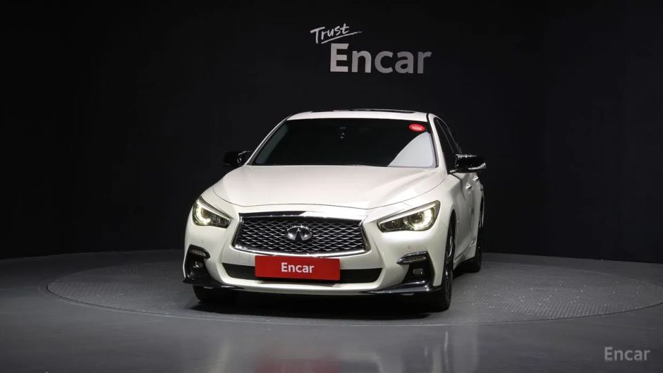 Infiniti Q50