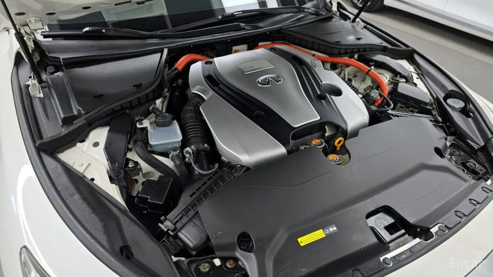 Infiniti Q50