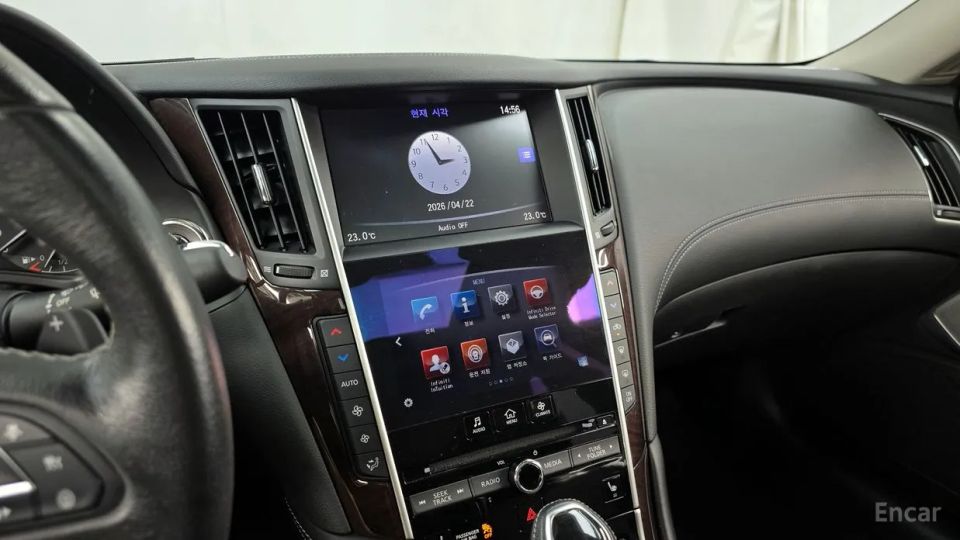 Infiniti Q50