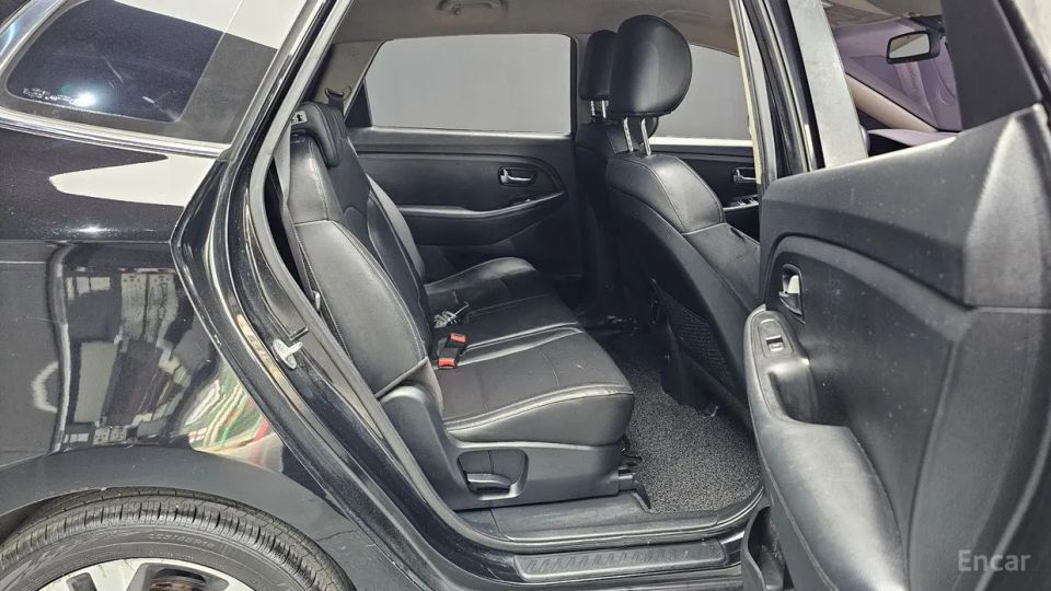 Kia Carens