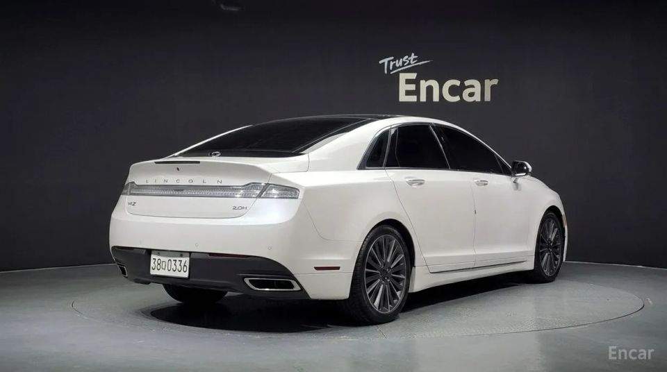 Lincoln MKZ
