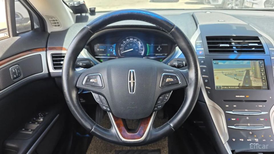 Lincoln MKZ