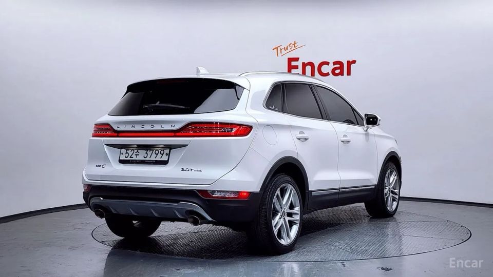 Lincoln MKC