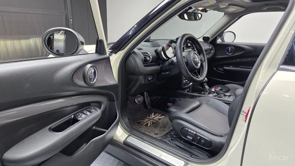 Mini clubman