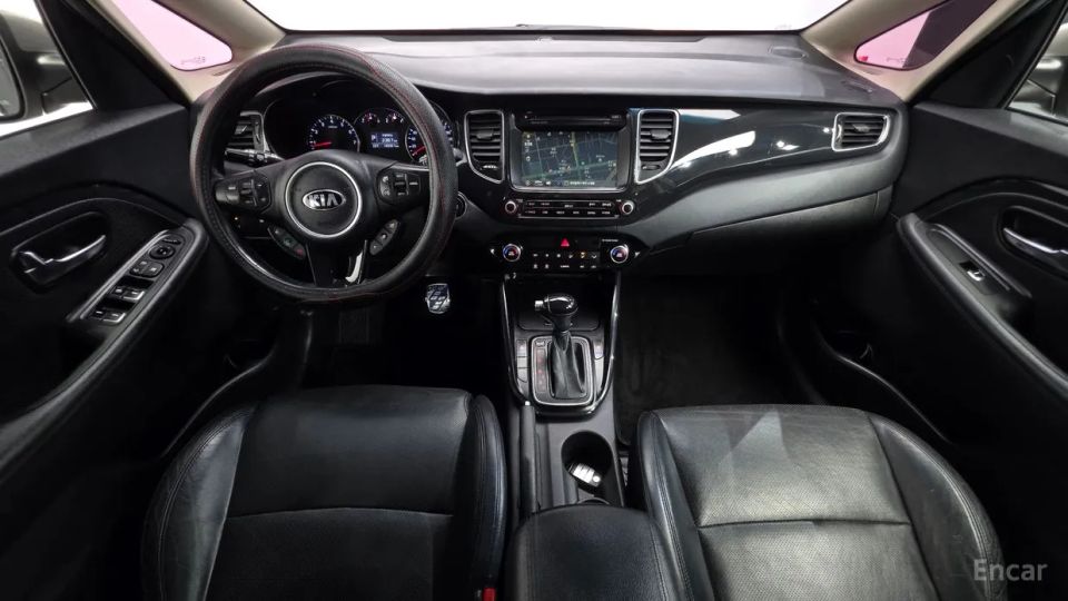 Kia Carens