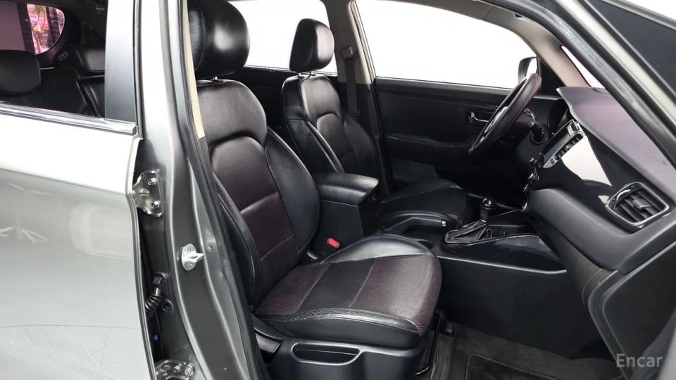 Kia Carens
