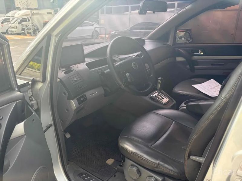 KG_Mobility_Ssangyong Rodius
