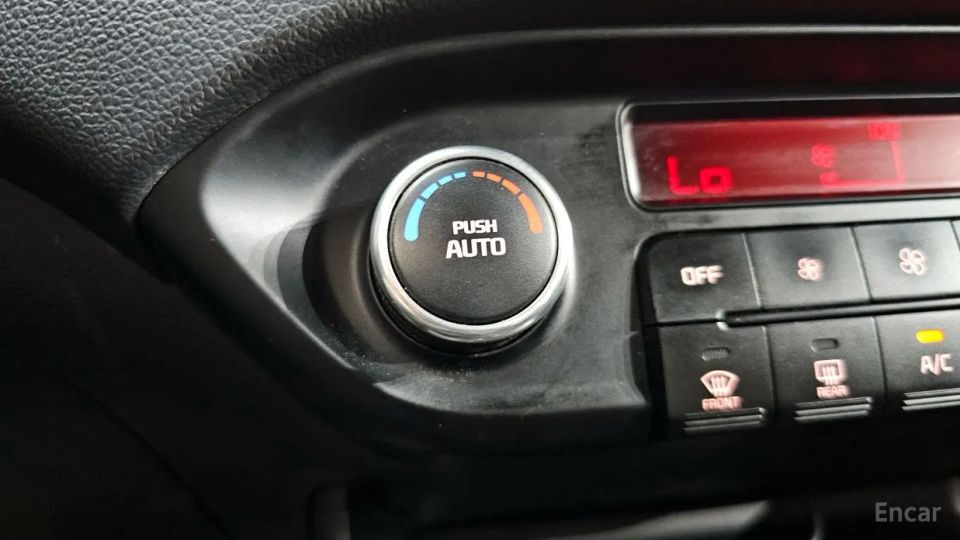 Kia Carens