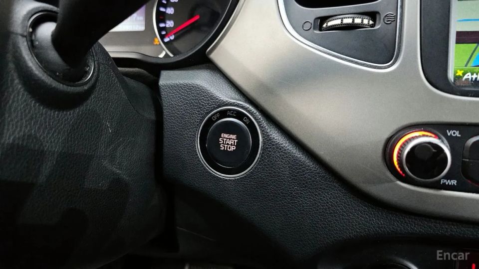Kia Carens