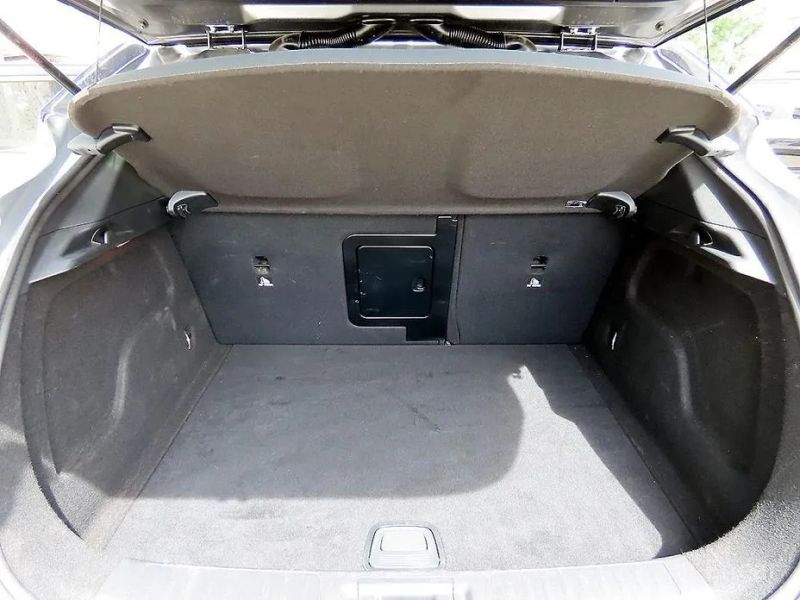 Infiniti QX30