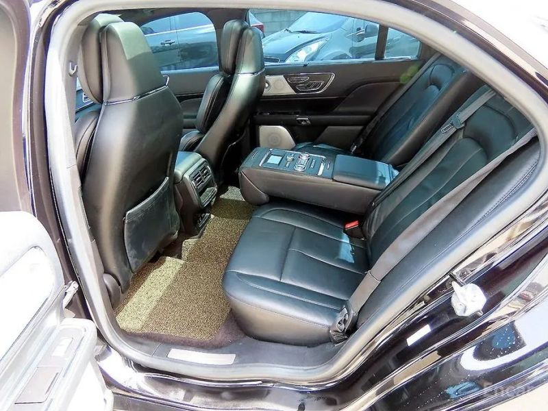 Lincoln Continental