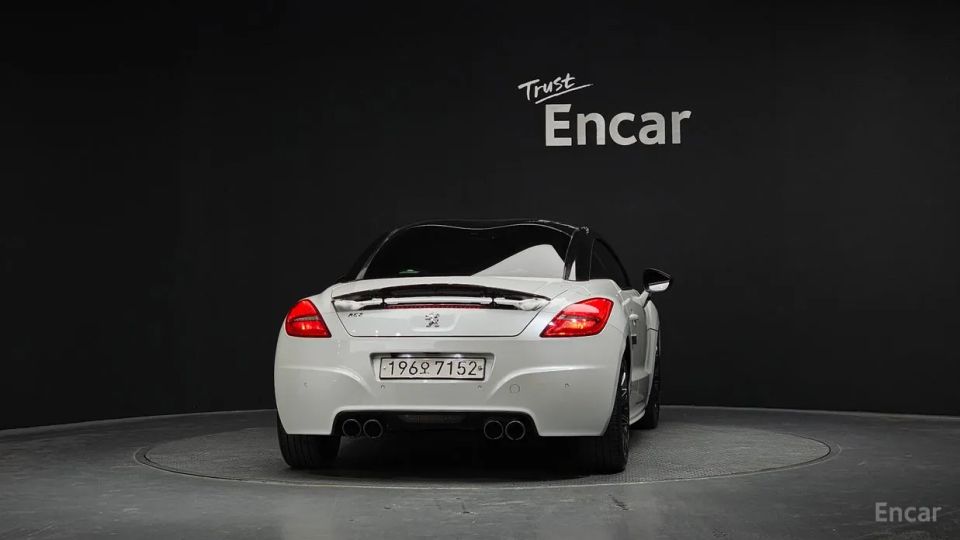 Peugeot RCZ