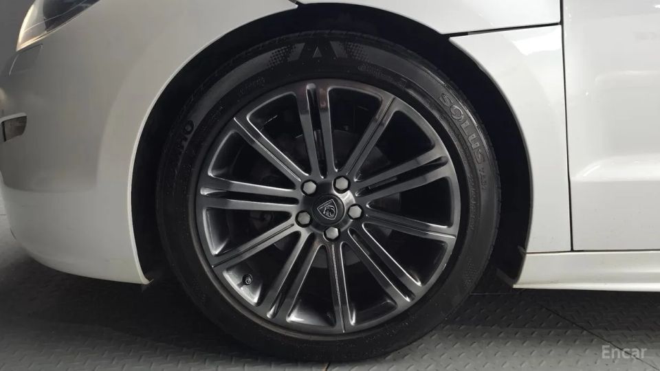 Peugeot RCZ