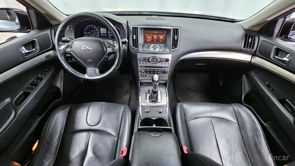 Infiniti G