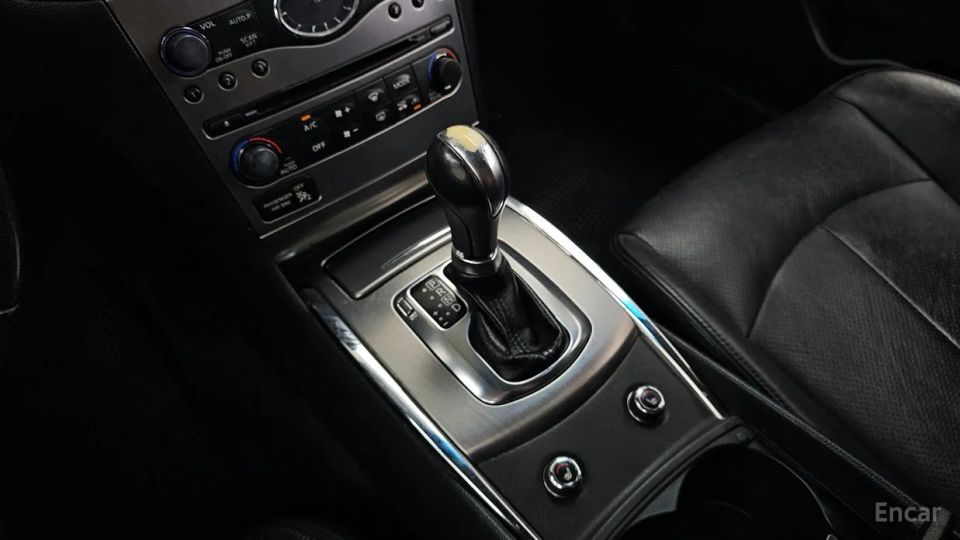 Infiniti G
