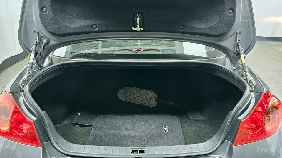 Infiniti G