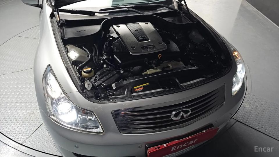Infiniti G