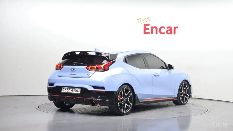 Hyundai Veloster