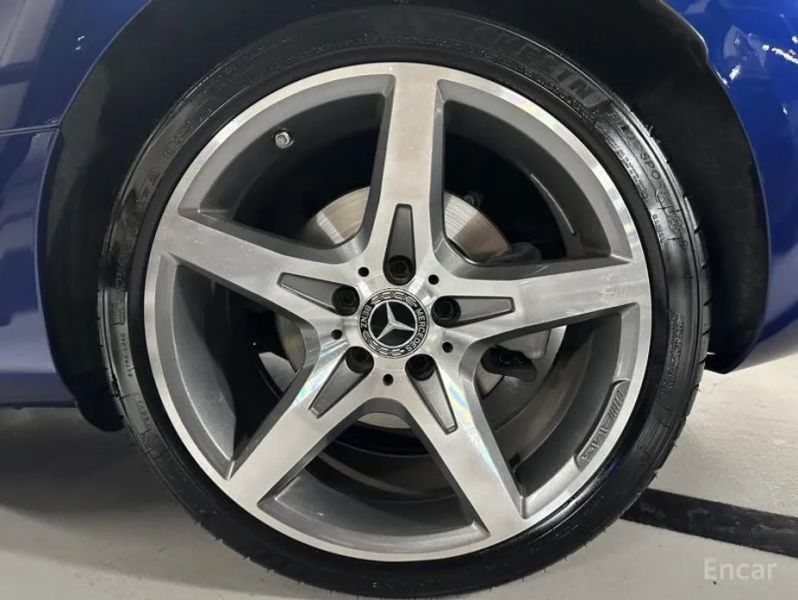 Mercedes-Benz SLC-Class