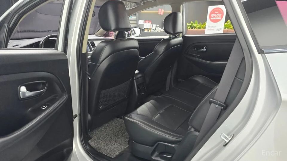 Kia Carens