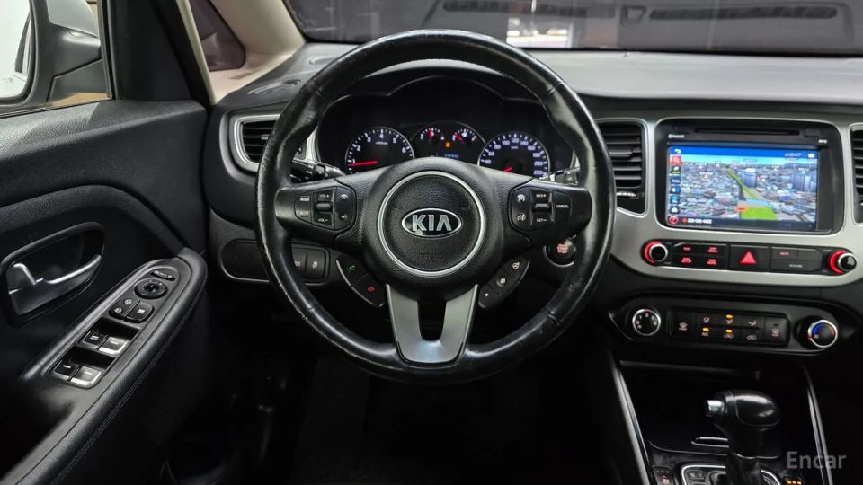 Kia Carens