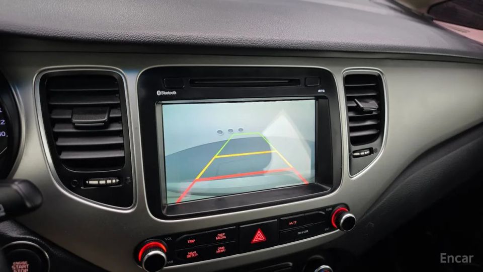 Kia Carens