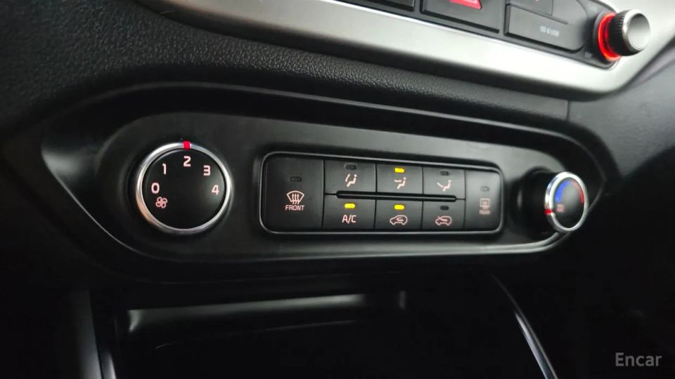 Kia Carens