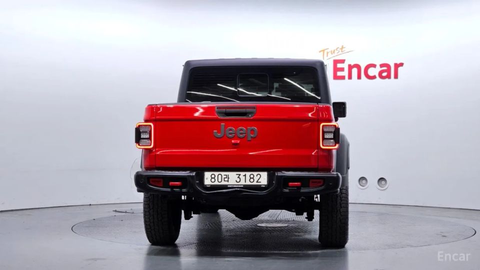 Jeep gladiator