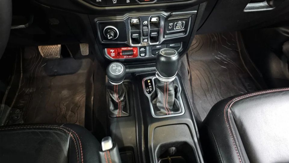 Jeep gladiator
