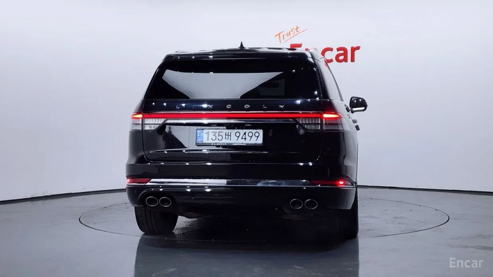 Lincoln Aviator