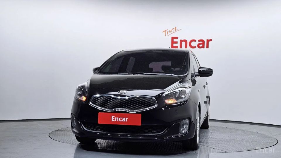Kia Carens